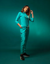 Cargar imagen en el visor de la galería, Scrub PRO de Mujer