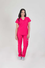 Cargar imagen en el visor de la galería, Uniforme Médico de Mujer - Basic - World Medic's