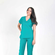 Cargar imagen en el visor de la galería, Uniforme Basic