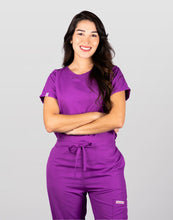 Cargar imagen en el visor de la galería, OFERTA: Uniforme Esencial