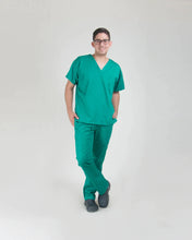 Cargar imagen en el visor de la galería, uniforme medico para hombre color caribbean blue
