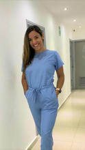 Cargar imagen en el visor de la galería, OFERTA: Uniforme Esencial

