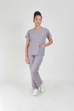 Cargar imagen en el visor de la galería, Uniforme Médico de Mujer - Classic - World Medic&#39;s
