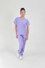 Cargar imagen en el visor de la galería, Uniforme Médico de Mujer - Classic - World Medic&#39;s
