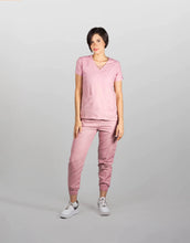 Cargar imagen en el visor de la galería, OFERTA: Uniforme Cuello X
